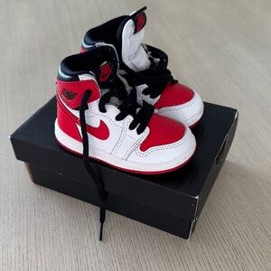 Nike Air Jordan 1 “Heritage”